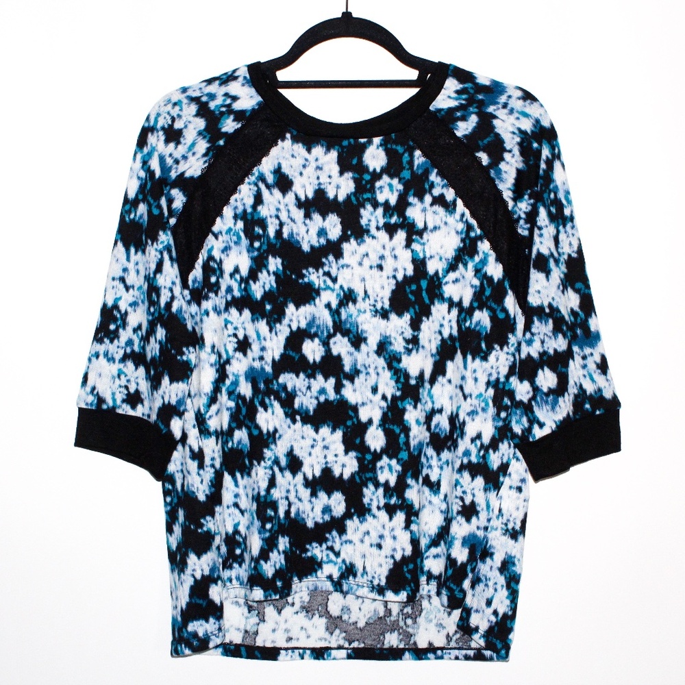 Simply Vera Vera Wang Two-Piece Abstract Floral and Lace Pajama Set